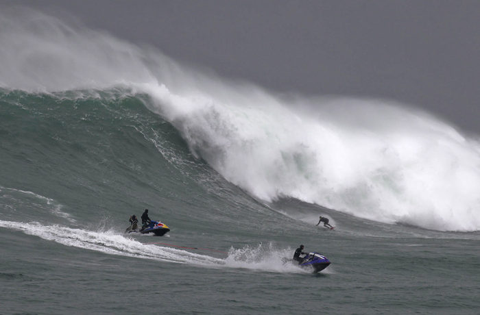 REBEL Sessions 2011 – Rebel Sessions Big Wave Surfing event in Cape Town, South Africa