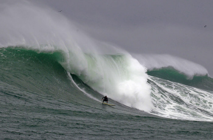 REBEL Sessions 2011 – Rebel Session#2 – Big Wave Surfing event in Cape Town, South Africa